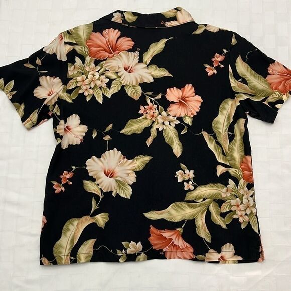 Vintage Iolani Women’s Hawaiian Made Button Up Shirt - Picture 4 of 4